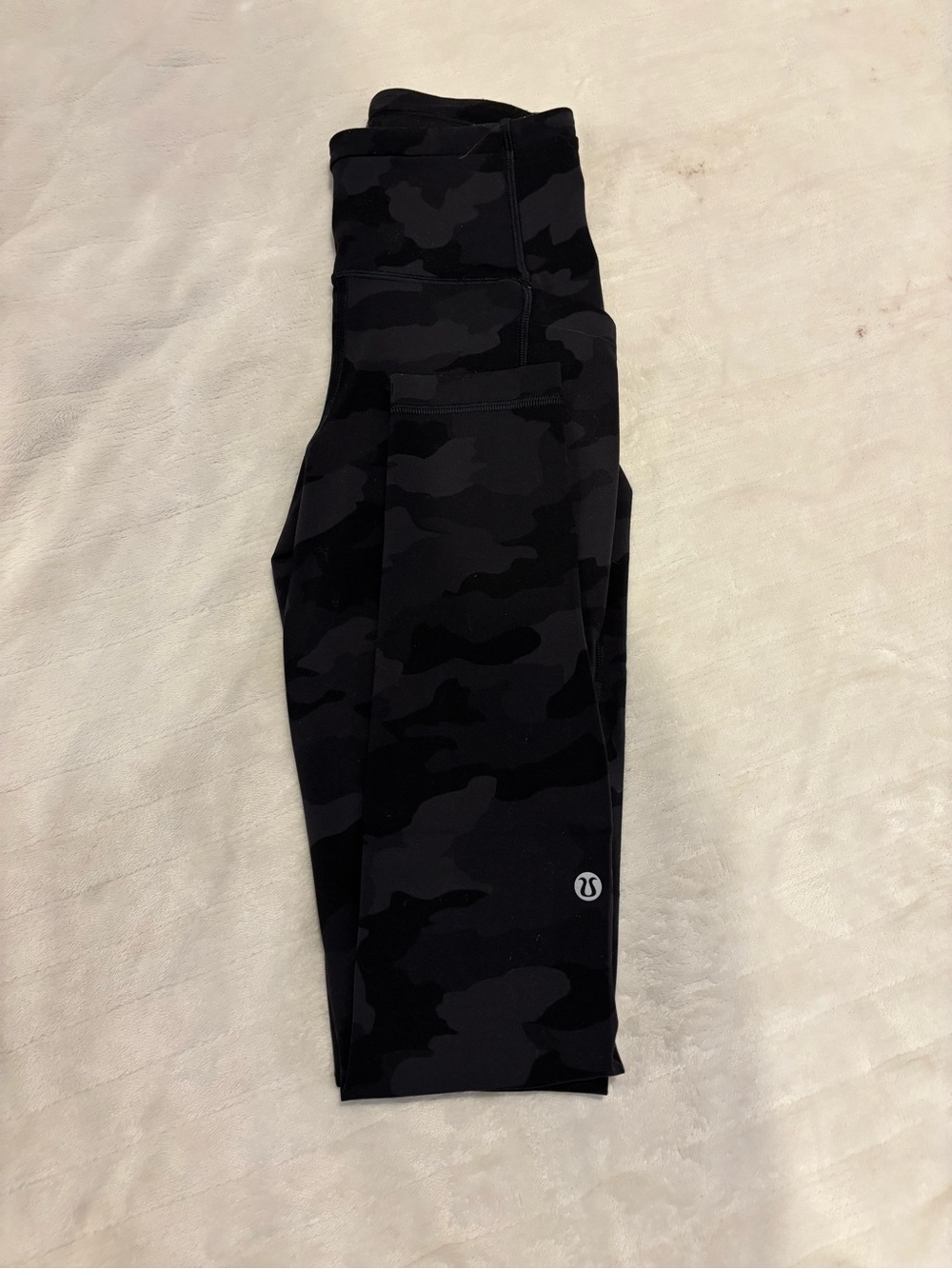 lululemon athletica Girls' Black Camo Athletic Leggings